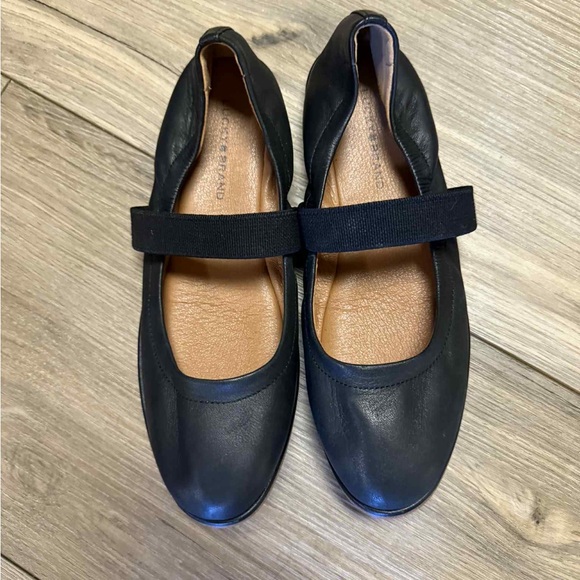 Black Leather Lucky Brand Women's Shoes - Picture 5 of 7